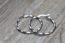 Load image into Gallery viewer, Twist Hoop Earrings
